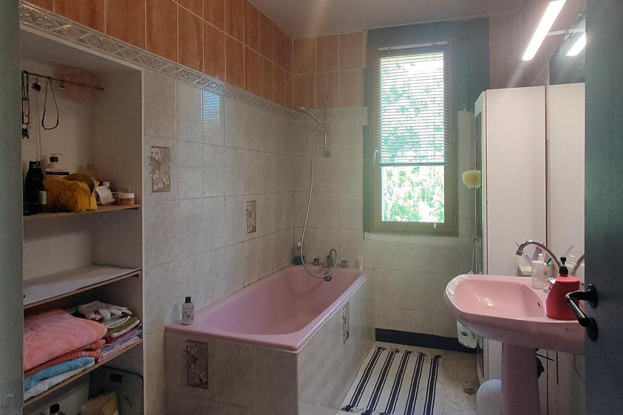 Chambre Privee Dans Maison En Garrigue Nimes Exterior photo